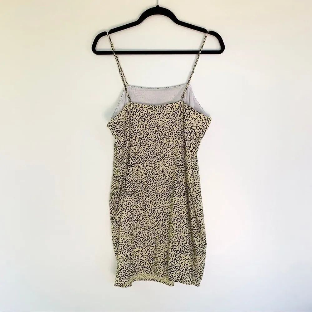 ✨ Volcom Gen Wow Leopard Print Dress✨ - Picture 8 of 9